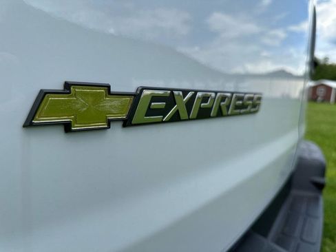 New 2025 Chevrolet Express 3500 w/ Driver Convenience Package image 3