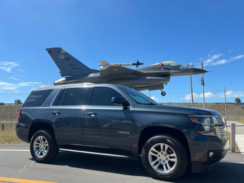 Used 2019 Chevrolet Tahoe LT image 1