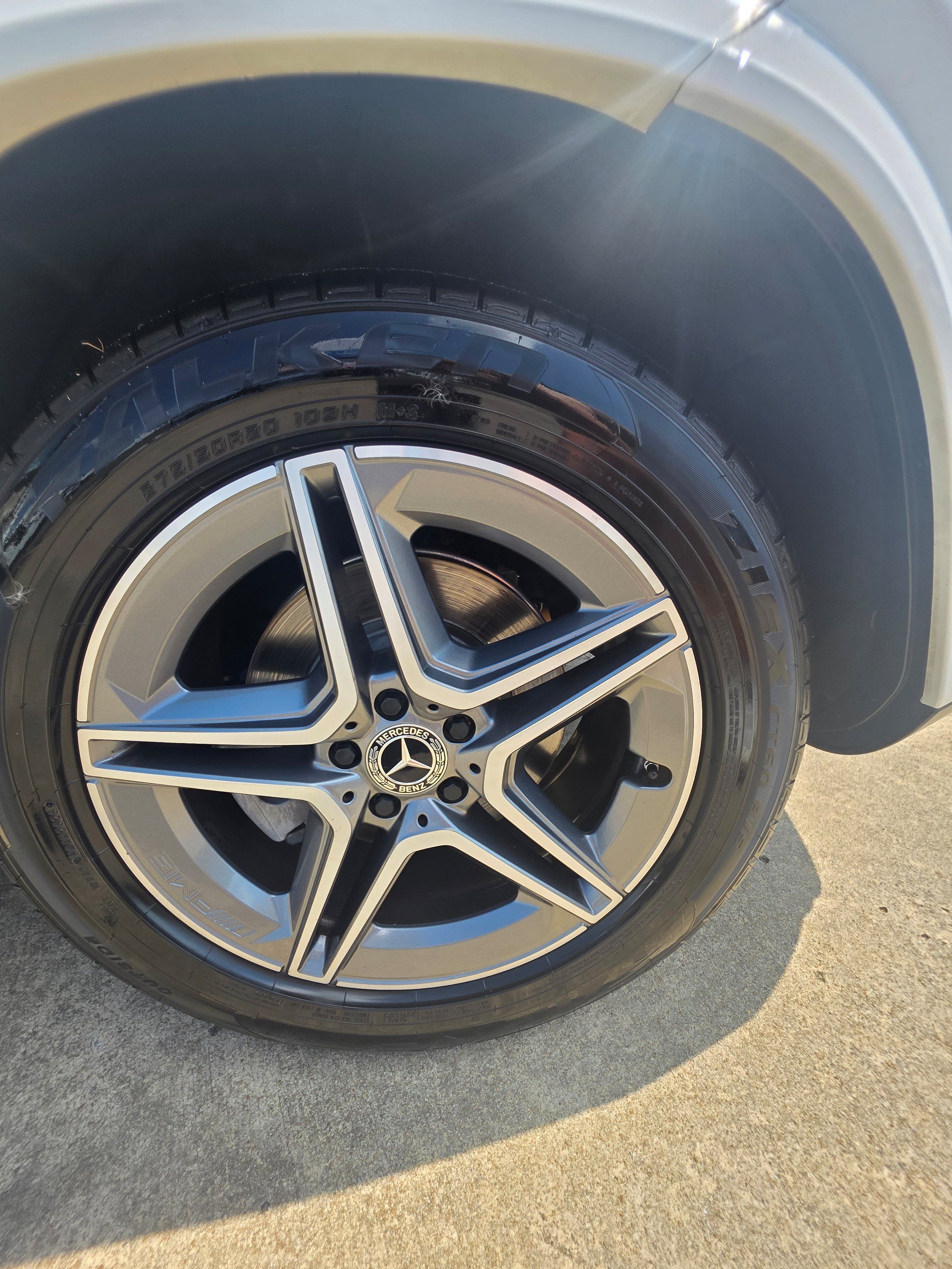 Used 2020 Mercedes-Benz GLE 350 4MATIC image 22