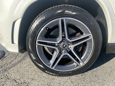 Certified 2022 Mercedes-Benz GLS 450 4MATIC image 5