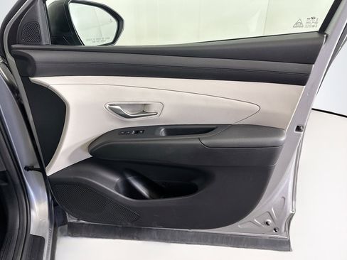 Used 2025 Hyundai Tucson SEL image 32