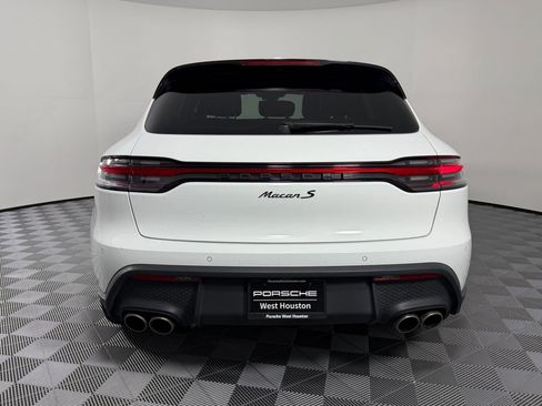 Used 2022 Porsche Macan S image 10