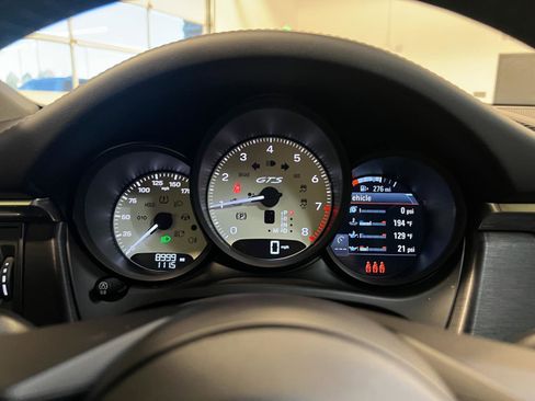 Used 2024 Porsche Macan GTS image 12