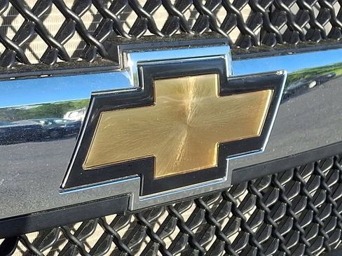 Used 2024 Chevrolet Express 2500 w/ Driver Convenience Package RWD image 31