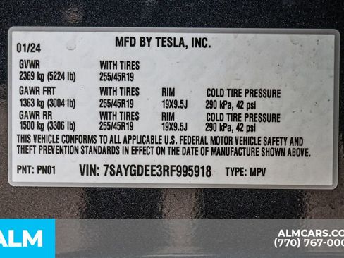 Used 2024 Tesla Model Y Long Range image 55