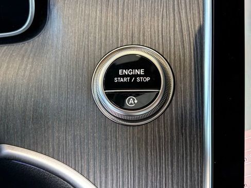 Used 2025 Mercedes-Benz CLE 450 4MATIC Coupe image 27