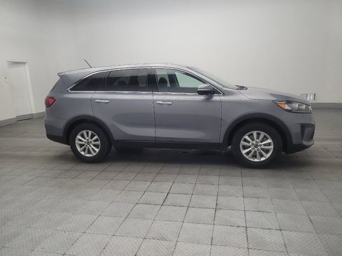 Used 2020 Kia Sorento L FWD image 11