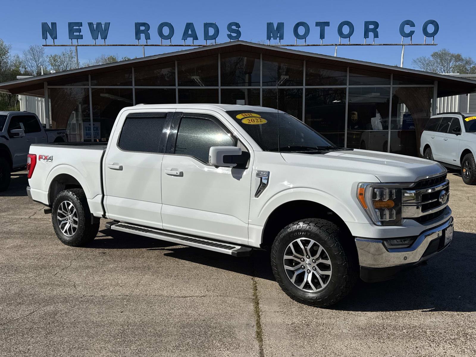 Used 2022 Ford F150 Lariat w/ FX4 Off-Road Package AWD/4WD image 1