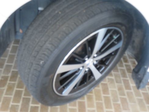 Used 2022 Subaru Impreza 2.0i Premium AWD/4WD image 11