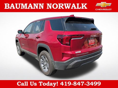 Used 2025 GMC Terrain Elevation AWD/4WD image 5