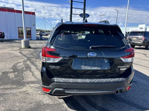 Used 2024 Subaru Forester Limited AWD/4WD image 4