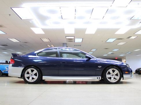 Used 2005 Pontiac GTO RWD image 30