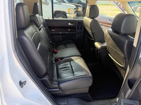 Used 2018 Ford Flex Limited FWD image 23