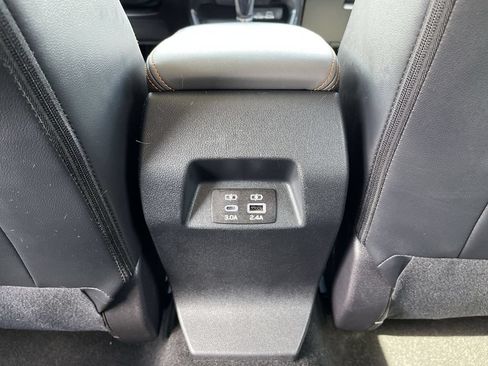 Used 2024 Subaru Crosstrek 2.5i Limited AWD/4WD image 42
