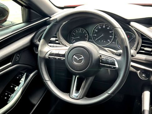 Used 2024 MAZDA MAZDA3 s FWD image 27