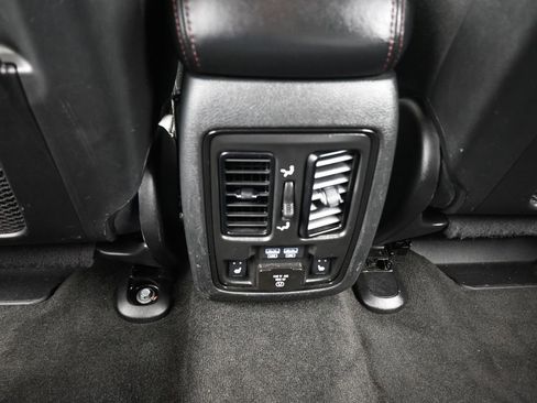 Used 2022 Dodge Durango R/T image 36