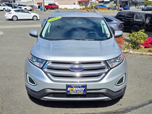 Used 2016 Ford Edge Titanium w/ Technology Package AWD/4WD image 3