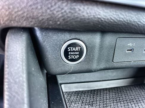 Used 2021 Nissan Rogue SV FWD image 28