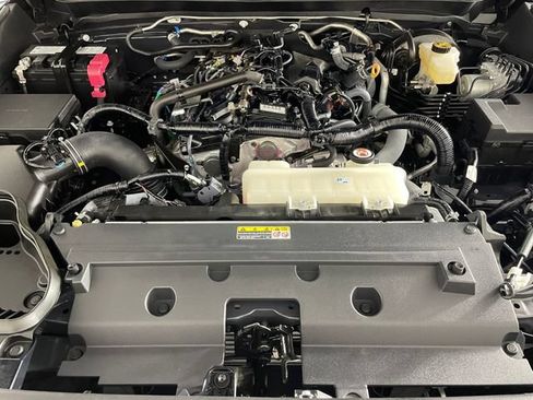 Used 2024 Toyota Tacoma TRD Sport AWD/4WD image 20