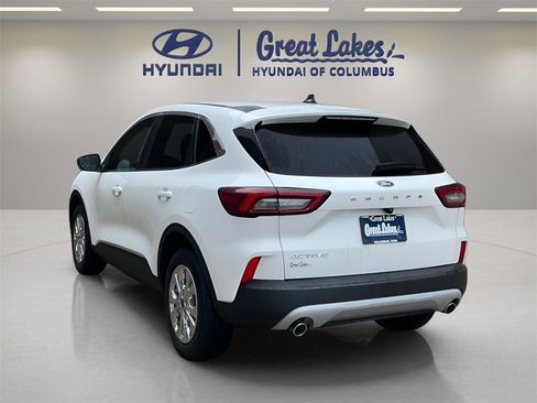 Used 2023 Ford Escape Active image 3