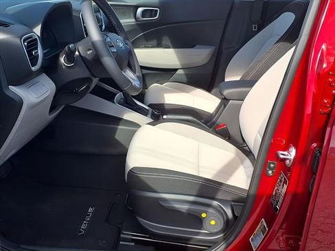 New 2026 Hyundai Venue SEL image 16