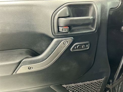 Certified 2017 Jeep Wrangler Unlimited Sport w/ Quick Order Package 23S image 10