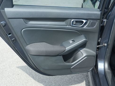Used 2025 Honda Civic Sport image 19
