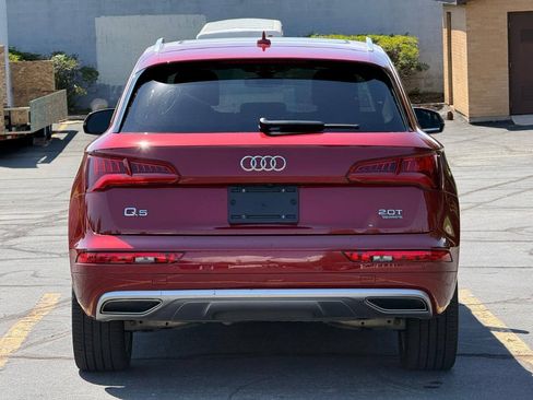 Used 2018 Audi Q5 2.0T Premium Plus w/ Premium Plus Package AWD/4WD image 4