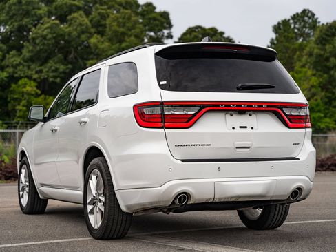 Used 2024 Dodge Durango GT RWD image 5