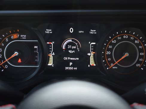 Used 2024 Jeep Wrangler Rubicon image 28