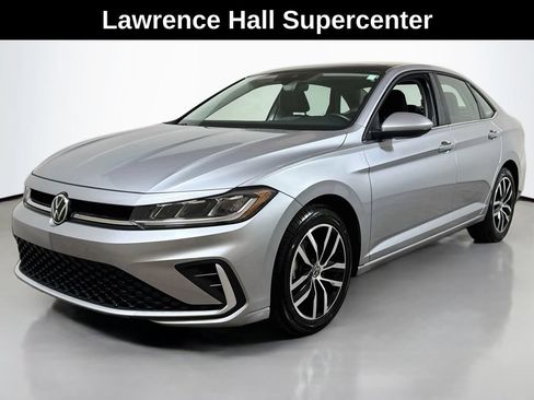 Used 2025 Volkswagen Jetta SE FWD image 1