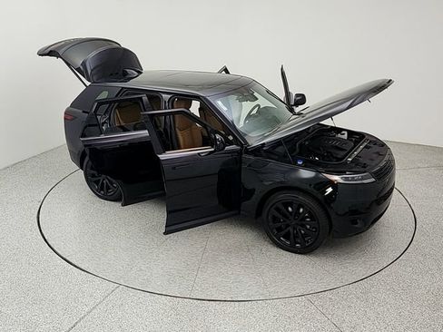 New 2026 Land Rover Range Rover Sport SE AWD/4WD image 38