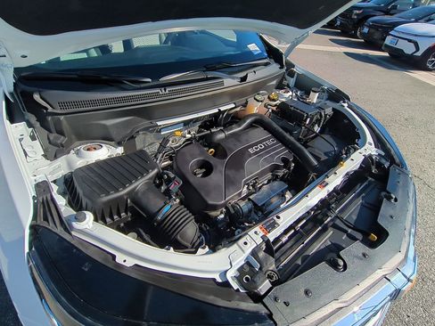 Certified 2022 Chevrolet Equinox LS image 28