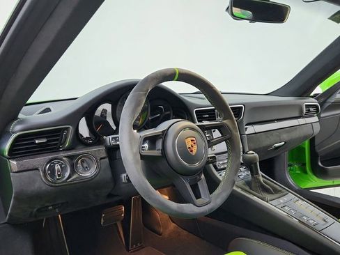 Used 2019 Porsche 911 GT3 RS image 13