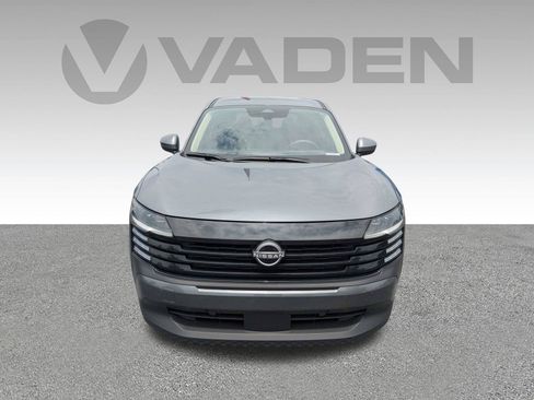 Used 2025 Nissan Kicks SV w/ Charging Package FWD image 30