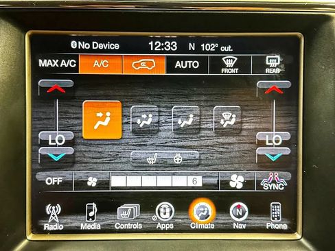 Used 2015 Jeep Grand Cherokee Limited AWD/4WD image 38