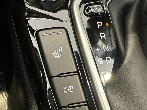 New 2026 Kia Seltos S image 17