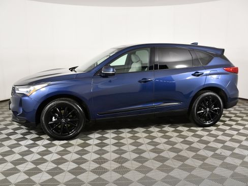 Used 2025 Acura RDX SH-AWD image 9