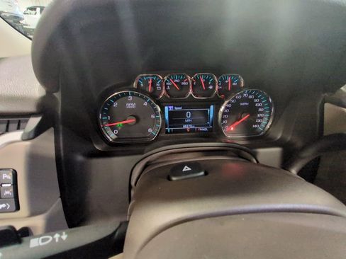 Used 2019 GMC Yukon SLT w/ Open Road Package image 14