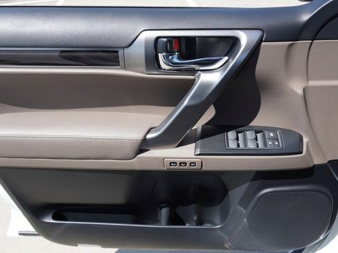 Certified 2023 Lexus GX 460 Premium image 24