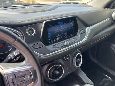 Used 2019 Chevrolet Blazer LT image 21