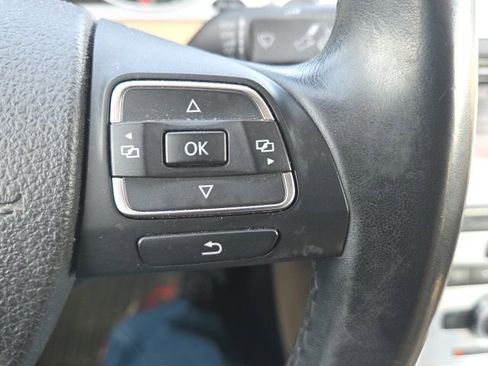 Used 2013 Volkswagen CC Sport Plus FWD image 36