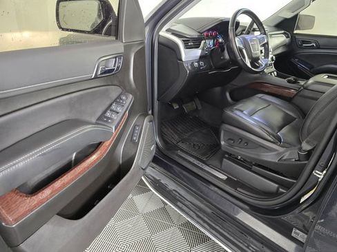 Used 2020 GMC Yukon XL SLT image 22