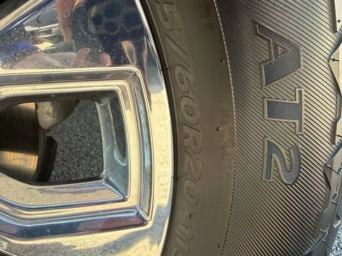 Used 2025 Ford F150 Lariat w/ Equipment Group 501A Mid AWD/4WD image 18