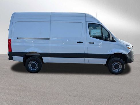New 2025 Mercedes-Benz Sprinter 2500 image 2