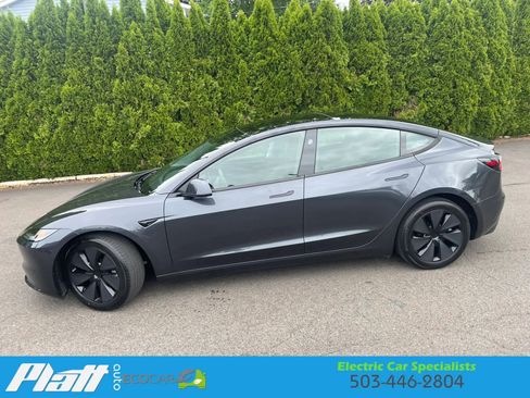 Used 2025 Tesla Model 3 Long Range AWD/4WD image 5