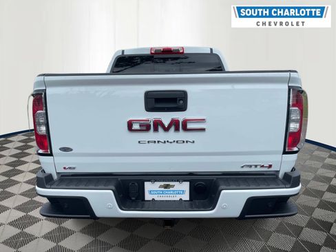 Used 2022 GMC Canyon AT4 w/ Trailering Package AWD/4WD image 5
