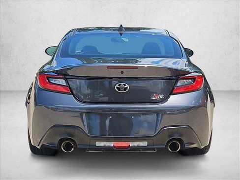 Used 2024 Toyota GR86 RWD image 7
