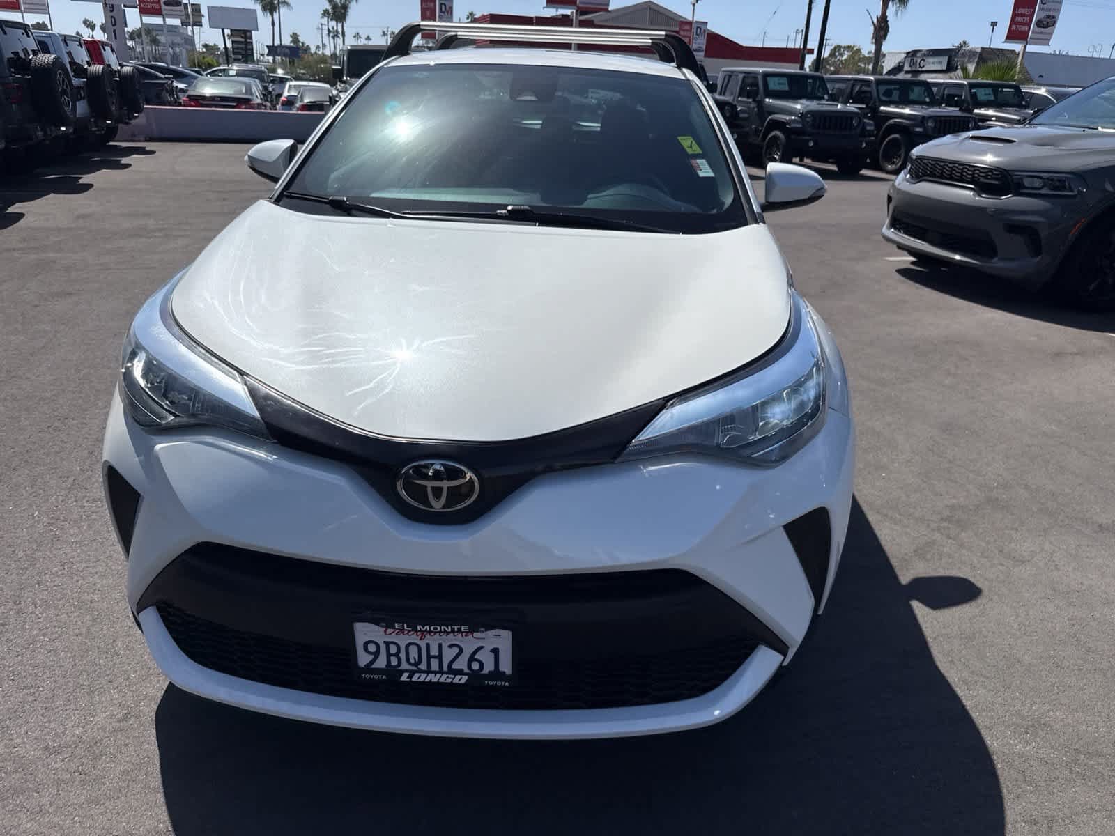 Used 2021 Toyota C-HR XLE FWD image 4