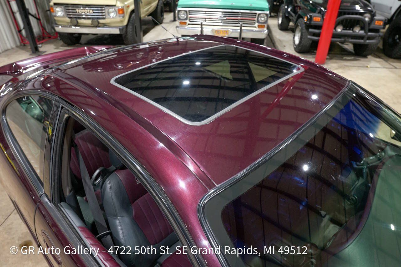 Used 2002 Pontiac Grand Prix GTP FWD image 19